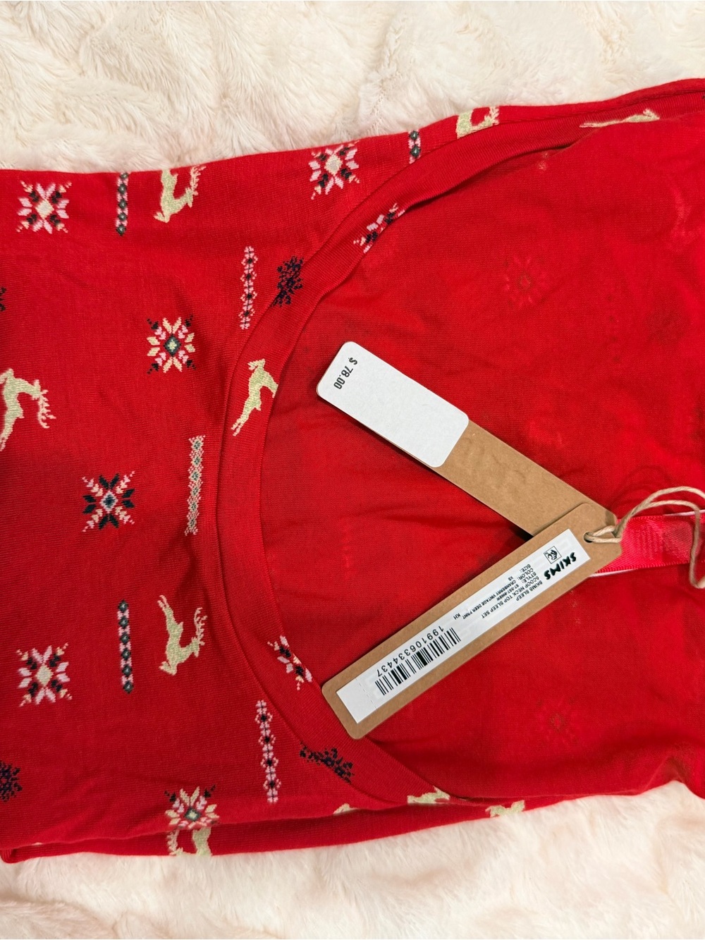 SKIMS Red Holiday Reindeer Pajama Set - Picture 2 of 4
